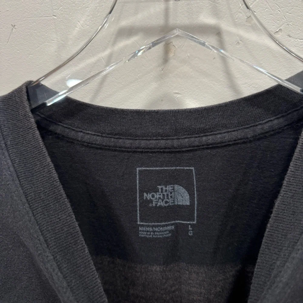 The North Face Black Short Sleeve T-Shirt Large Large Logo
